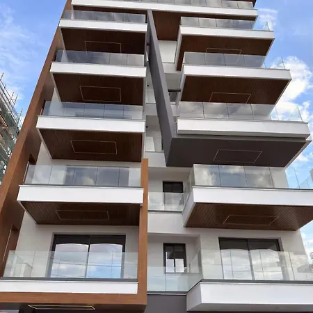 Apartamento 5 Min Walk To Mackenzie Beach, Stylish 1br *